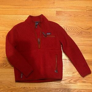 Patagonia Women’s Red Retro-X Quarter Zip Fleece